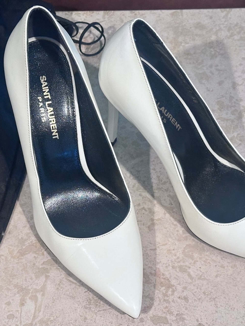 Saint Laurent Anja Pointed Toe Leather Pumps White EU 38 US 8